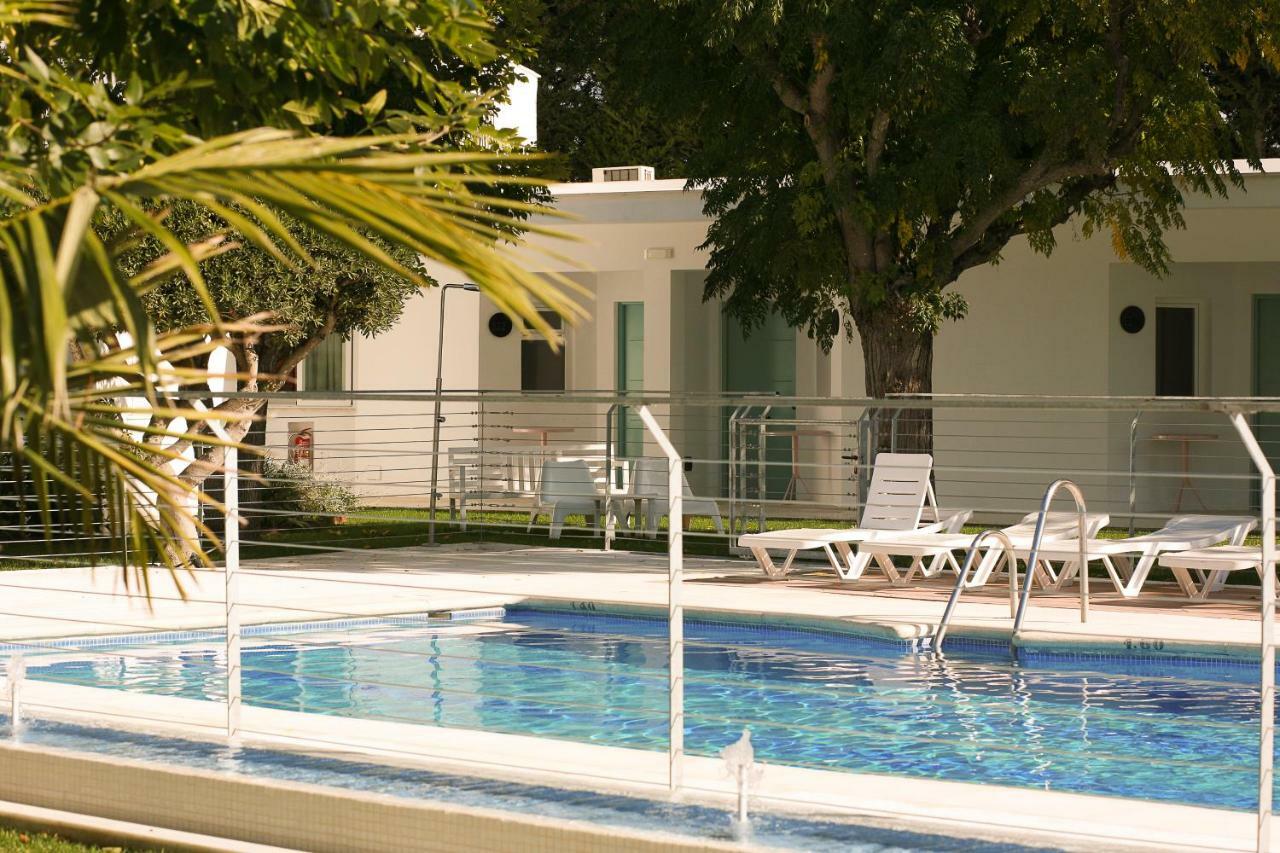 Hostal Las Cumbres Conil De La Frontera Exterior photo